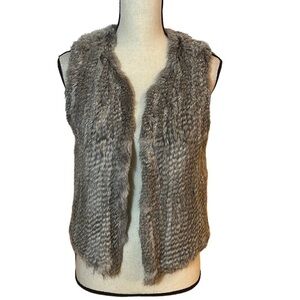 525 America Luxe Natural Rabbit Fur Vest Sz-M